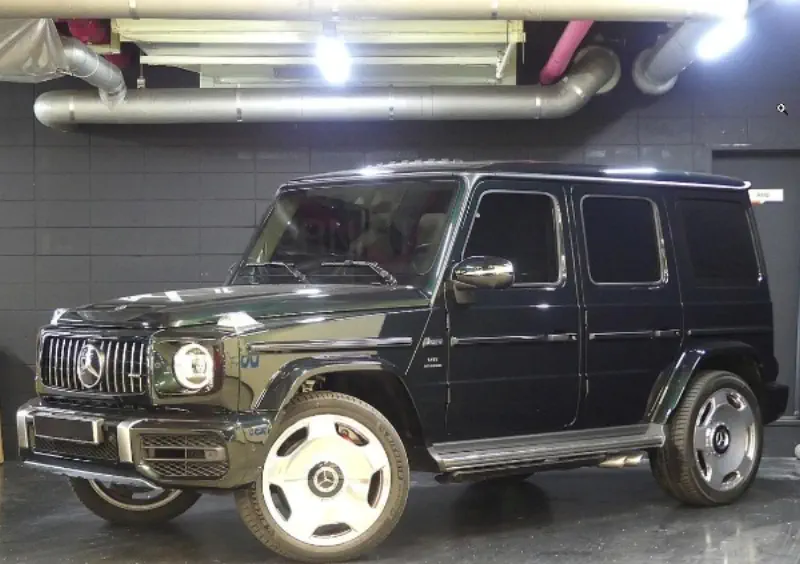 Mercedes-Benz G-Class
