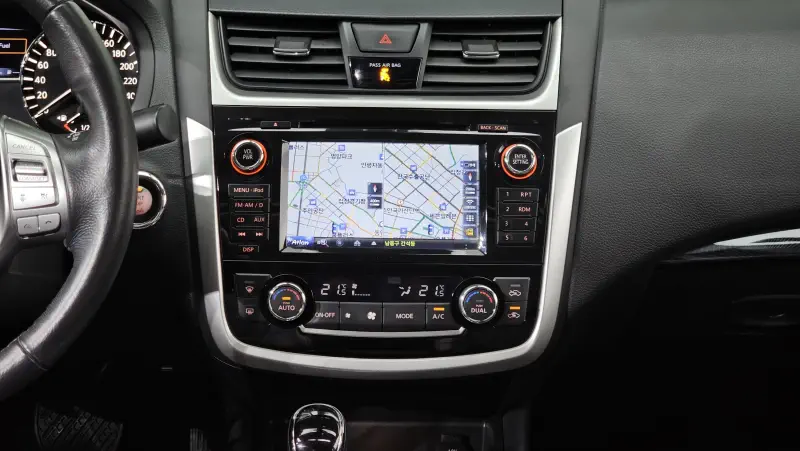 Nissan Altima