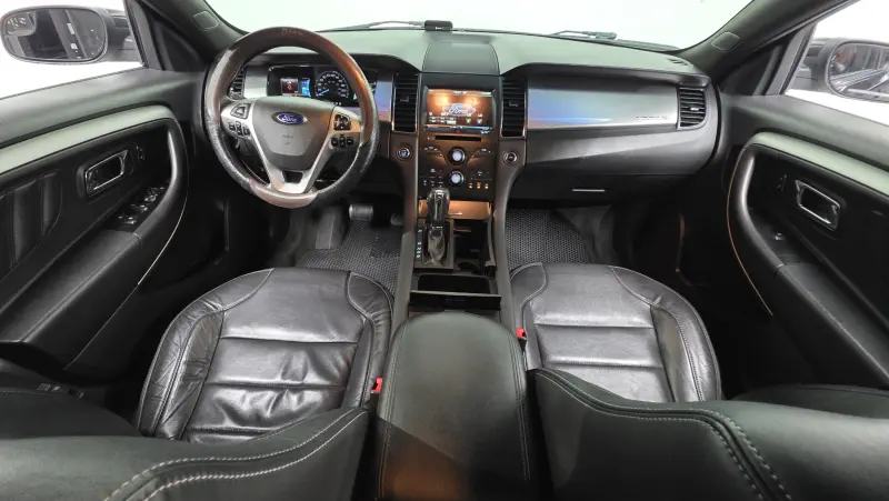 Ford Taurus