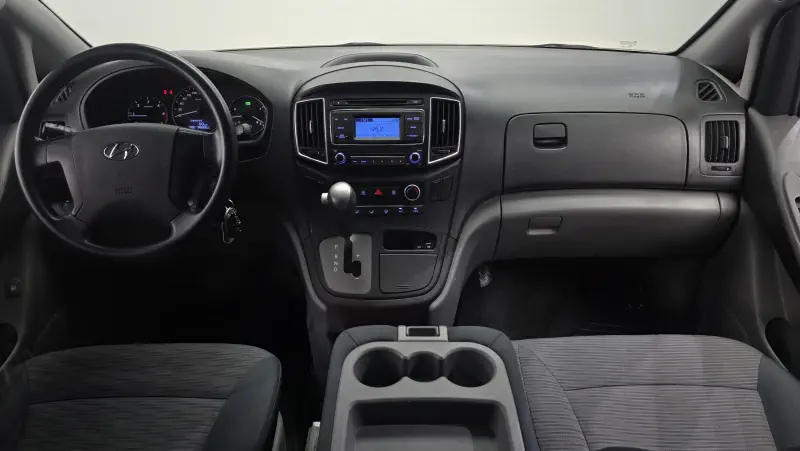 Hyundai Grand Starex