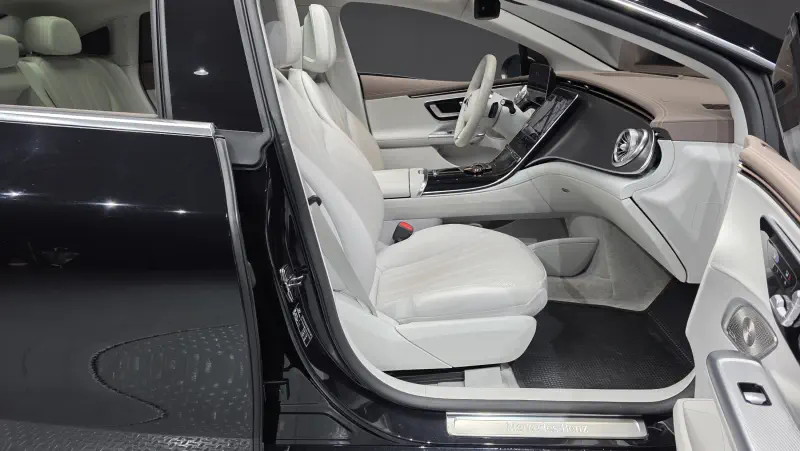 Mercedes-Benz EQE