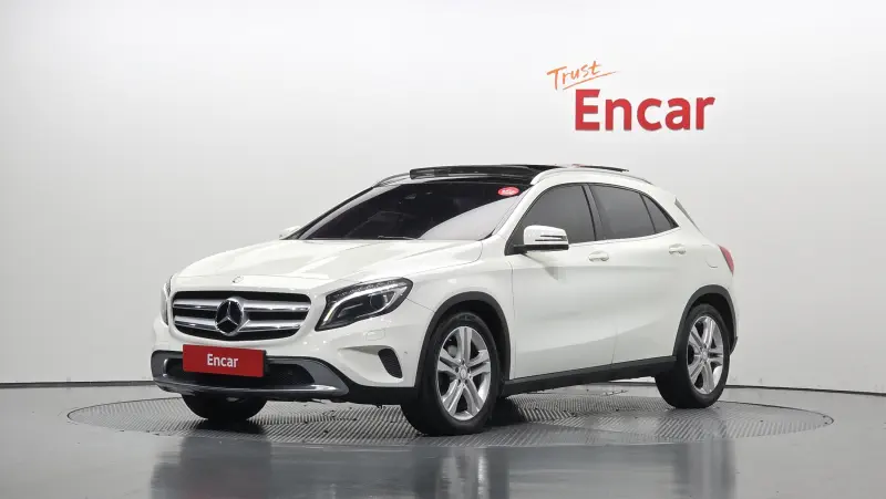 Mercedes-Benz GLA-Class
