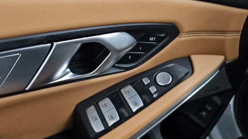 BMW 3-Series