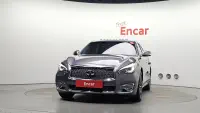 Infiniti Q70