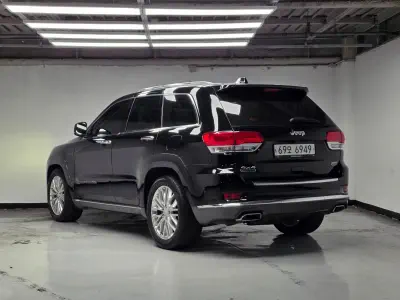 Jeep Grand Cherokee 2018, 3.0 л, 181 000 км — купить с аукциона Кореи - 2