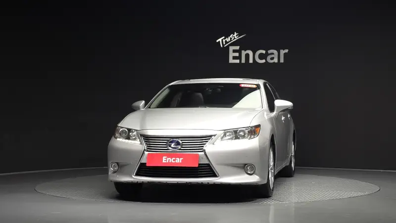 Lexus ES300h
