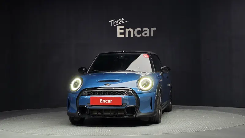 MINI Cabrio