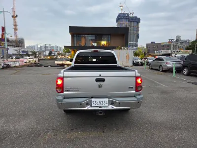 Dodge Dakota