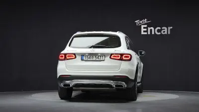 Mercedes-Benz GLC-Class 3