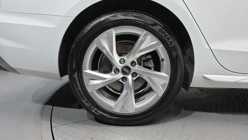 Купить Audi A4 Gyeonggi из Кореи