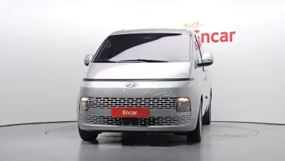 Hyundai Staria 3