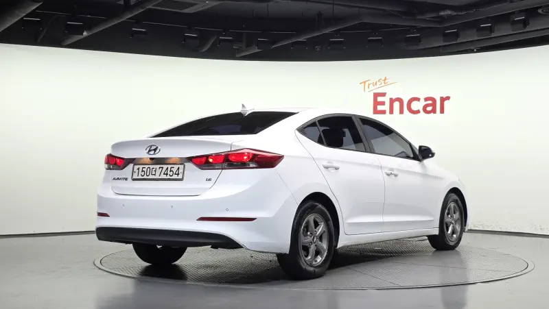 Hyundai Avante