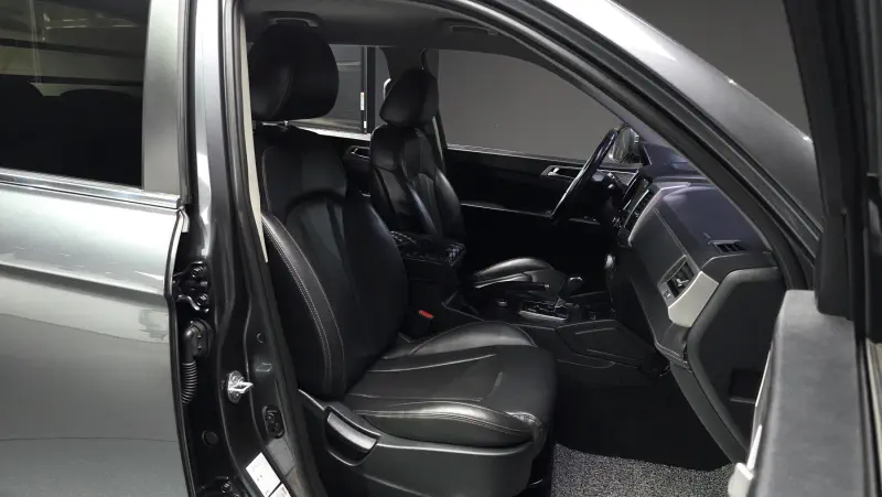 SsangYong Rexton Sports
