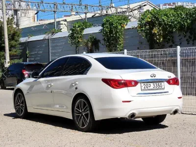Infiniti Q50