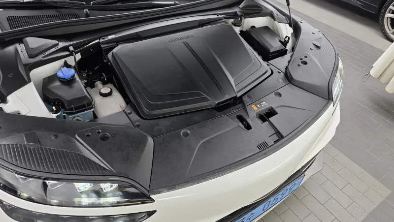 Genesis GV60