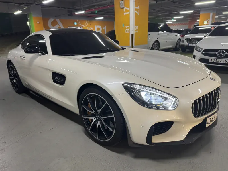 Mercedes-Benz AMG GT