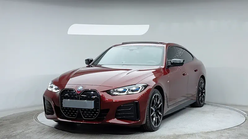 BMW i4