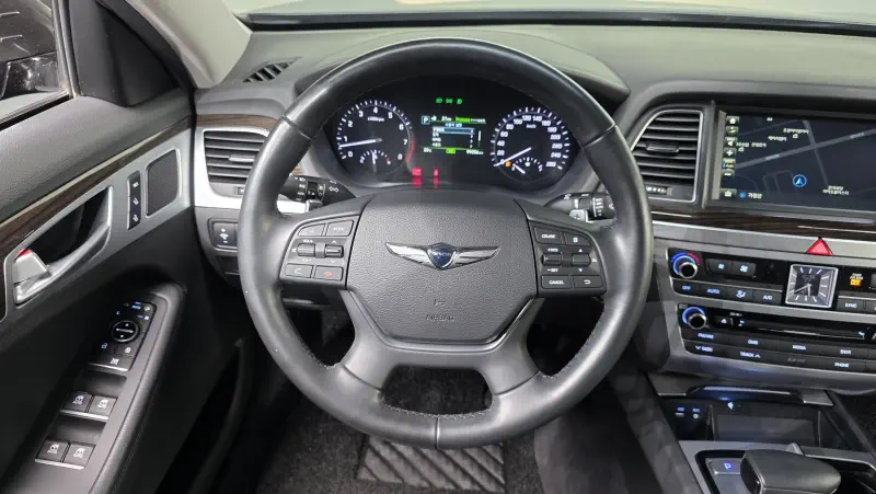 Genesis G80