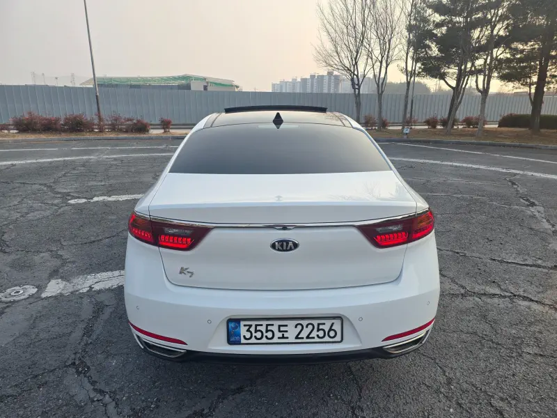 Kia K7