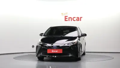 Toyota Prius 2021, 1.8 л, 66 820 км — купить с аукциона Кореи - 3
