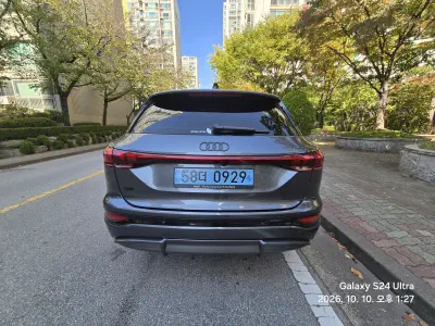 Audi Q6 e-tron 2025, 25 000 км — купить с аукциона Кореи - 2