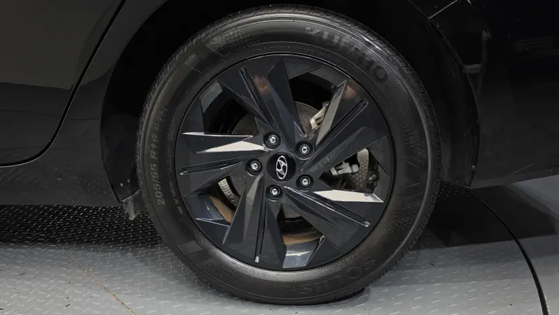 Hyundai Avante