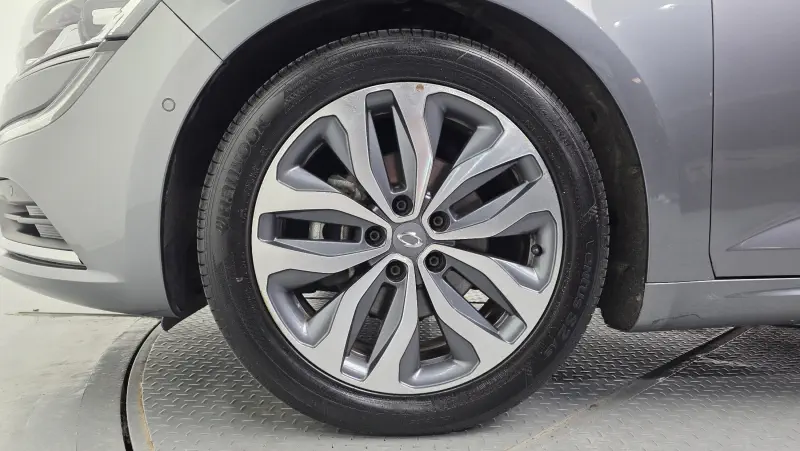 Renault Samsung SM6