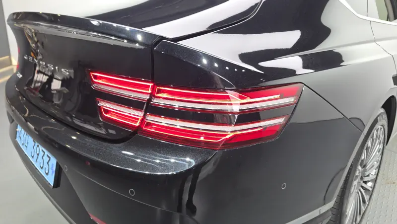 Genesis Electrified G80