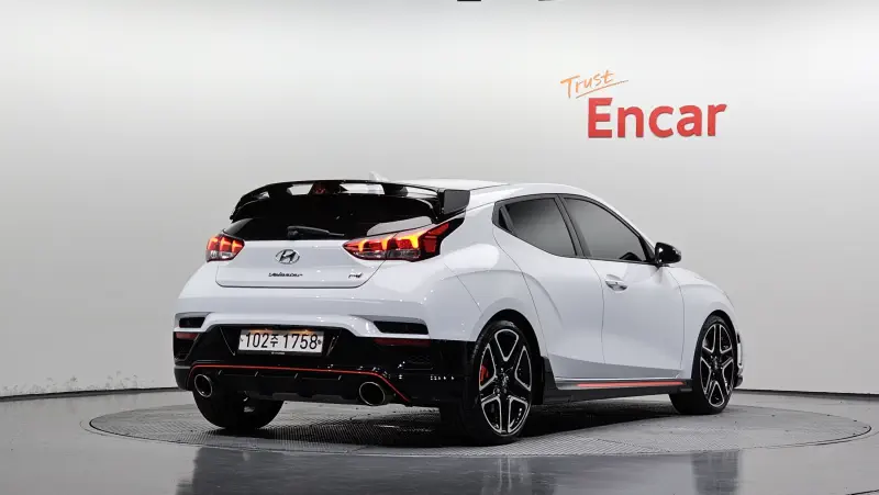 Hyundai Veloster
