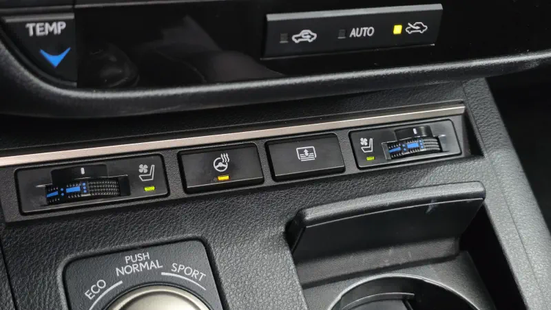 Lexus ES350