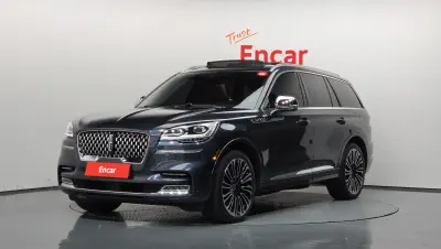 Lincoln Aviator 2022, 3.0 л, 87 884 км — купить с аукциона Кореи