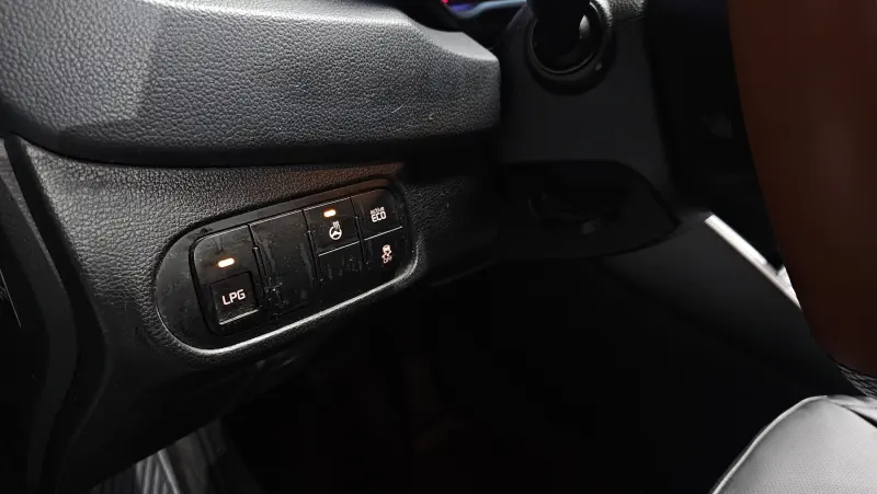 Kia Carens