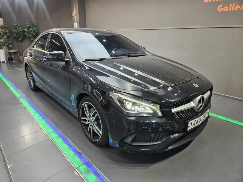 Mercedes-Benz CLA-Class