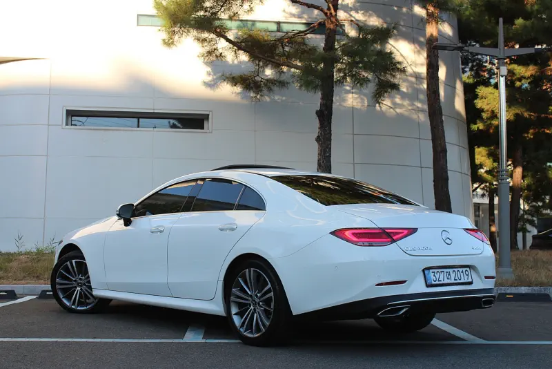 Mercedes-Benz CLS-Class