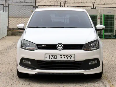 Volkswagen Polo 2013, 1.6 л, 71 769 км — купить с аукциона Кореи