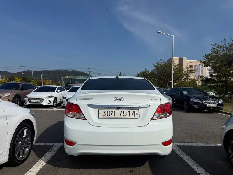 Hyundai Accent