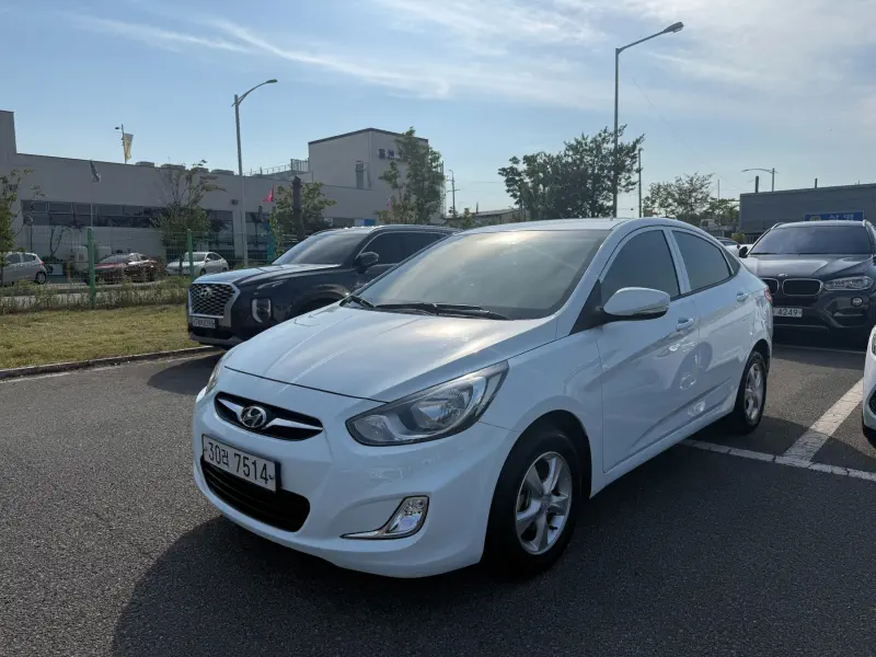 Hyundai Accent