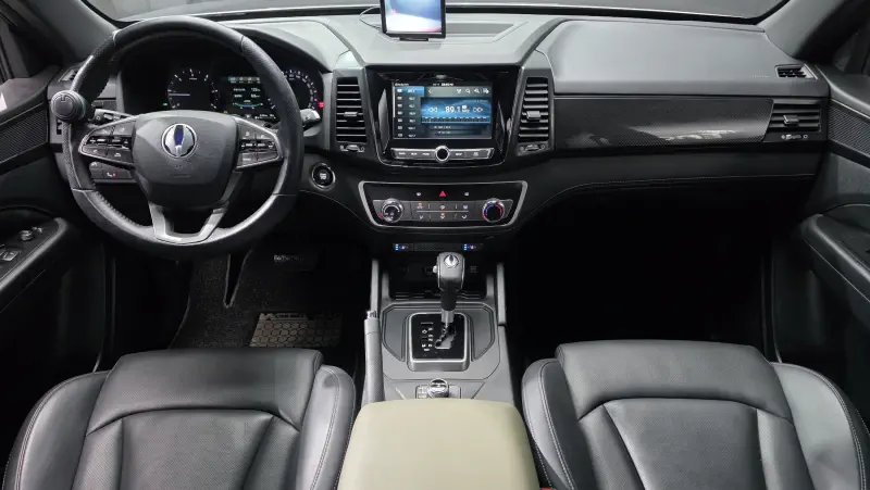 SsangYong Rexton Sports