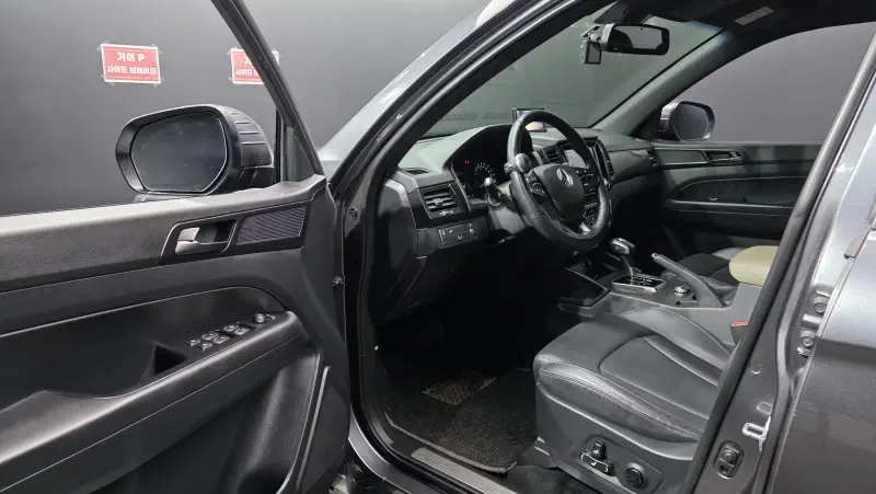 SsangYong Rexton Sports