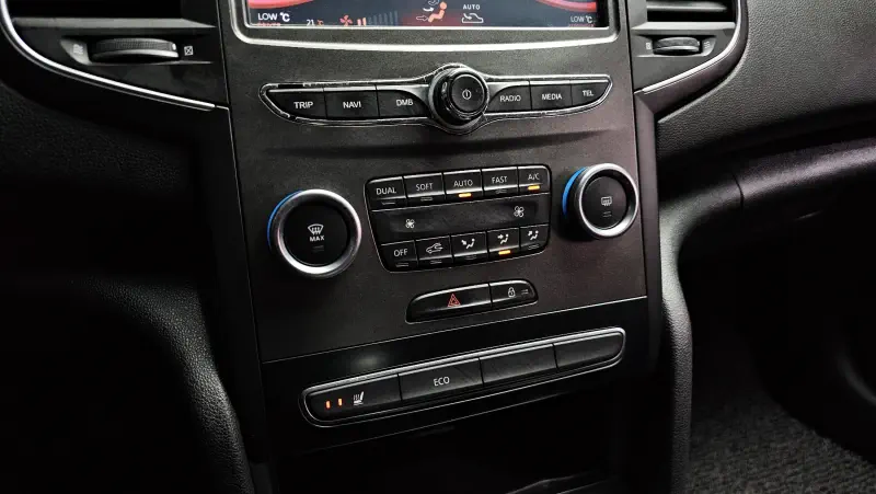 Renault Samsung SM6