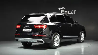Audi Q7 2019, 2.0 л, 63 848 км — купить с аукциона Кореи - 2