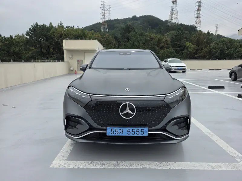 Mercedes-Benz EQS SUV