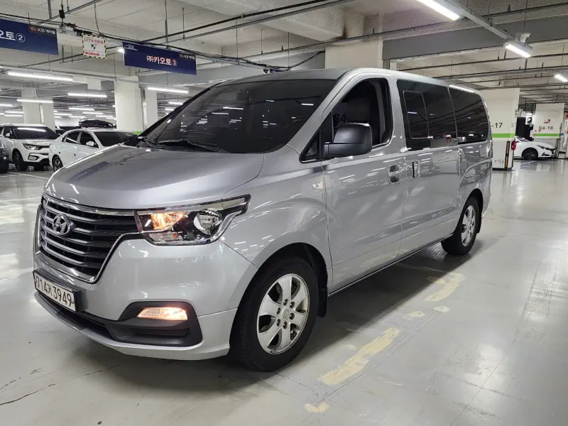 Hyundai Grand Starex