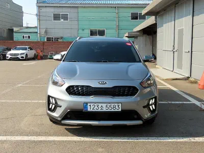 Kia Niro 2020, 1.6 л, 127 186 км — купить с аукциона Кореи - 2