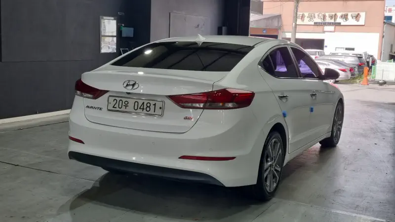 Hyundai Avante