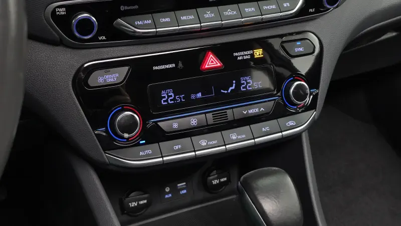 Hyundai Ioniq