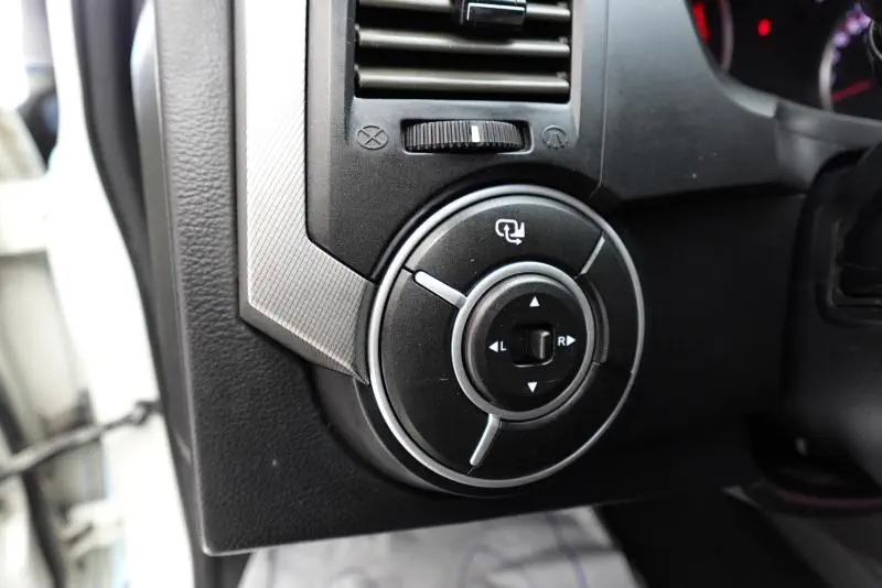 SsangYong Korando Sports