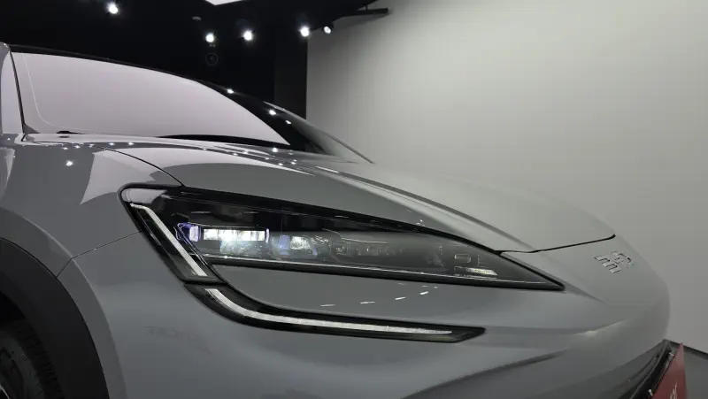 BYD Sealion 7