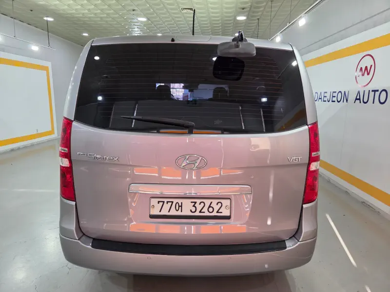 Hyundai Grand Starex
