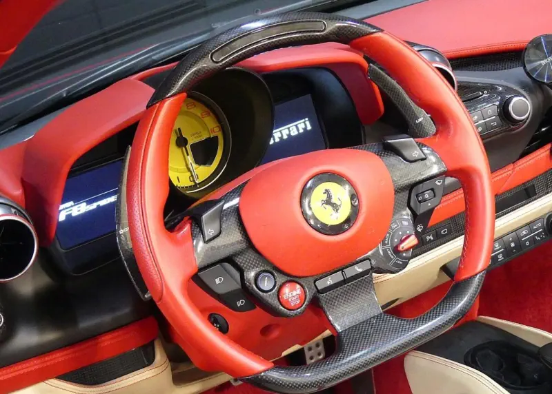 Ferrari F8